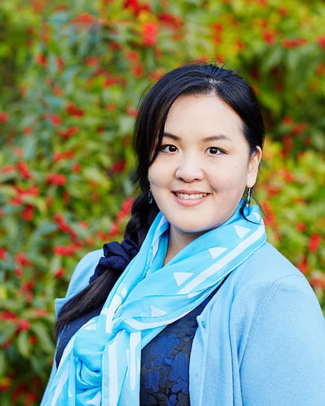 Dr. Joyce Knieff